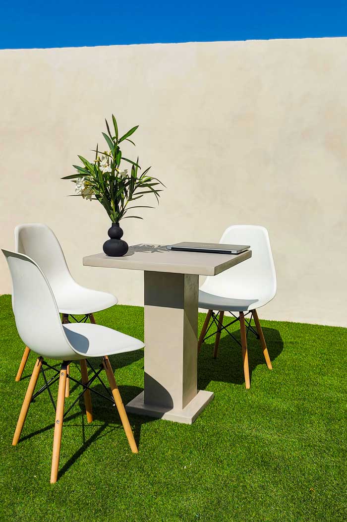 mesa microcemento