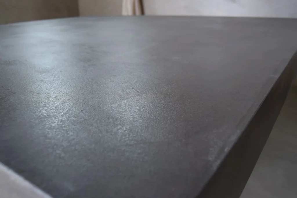 mesa-microcemento-cuadrada-cajori